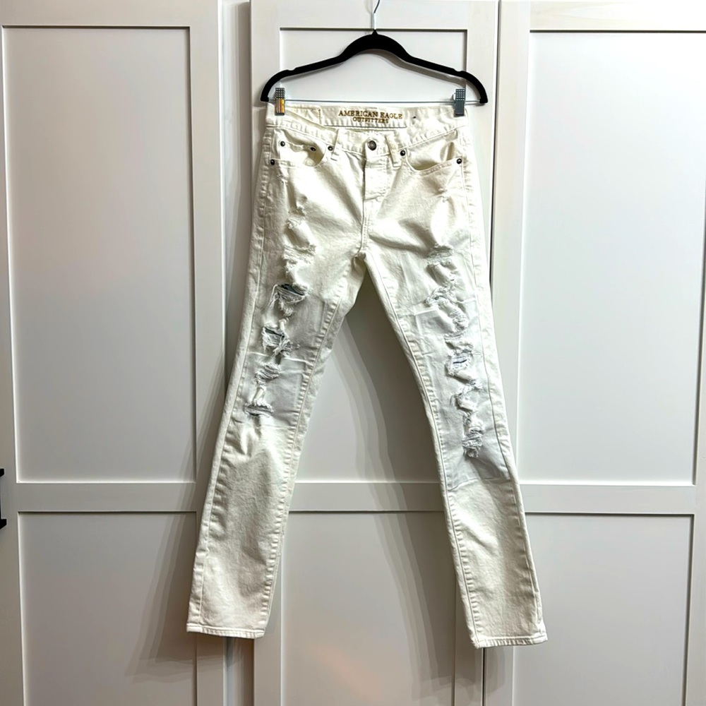 American Eagle Outfitters Distressed White Denim 30x34 Skinny Jeans